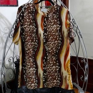 Trendy Looks Women's Plus Size Anim al Print Blouse Size 20